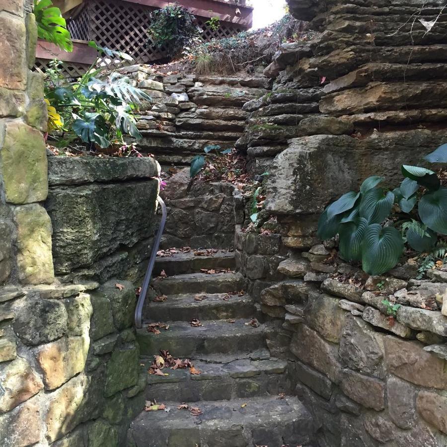 Benton Place Inn Eureka Springs Buitenkant foto