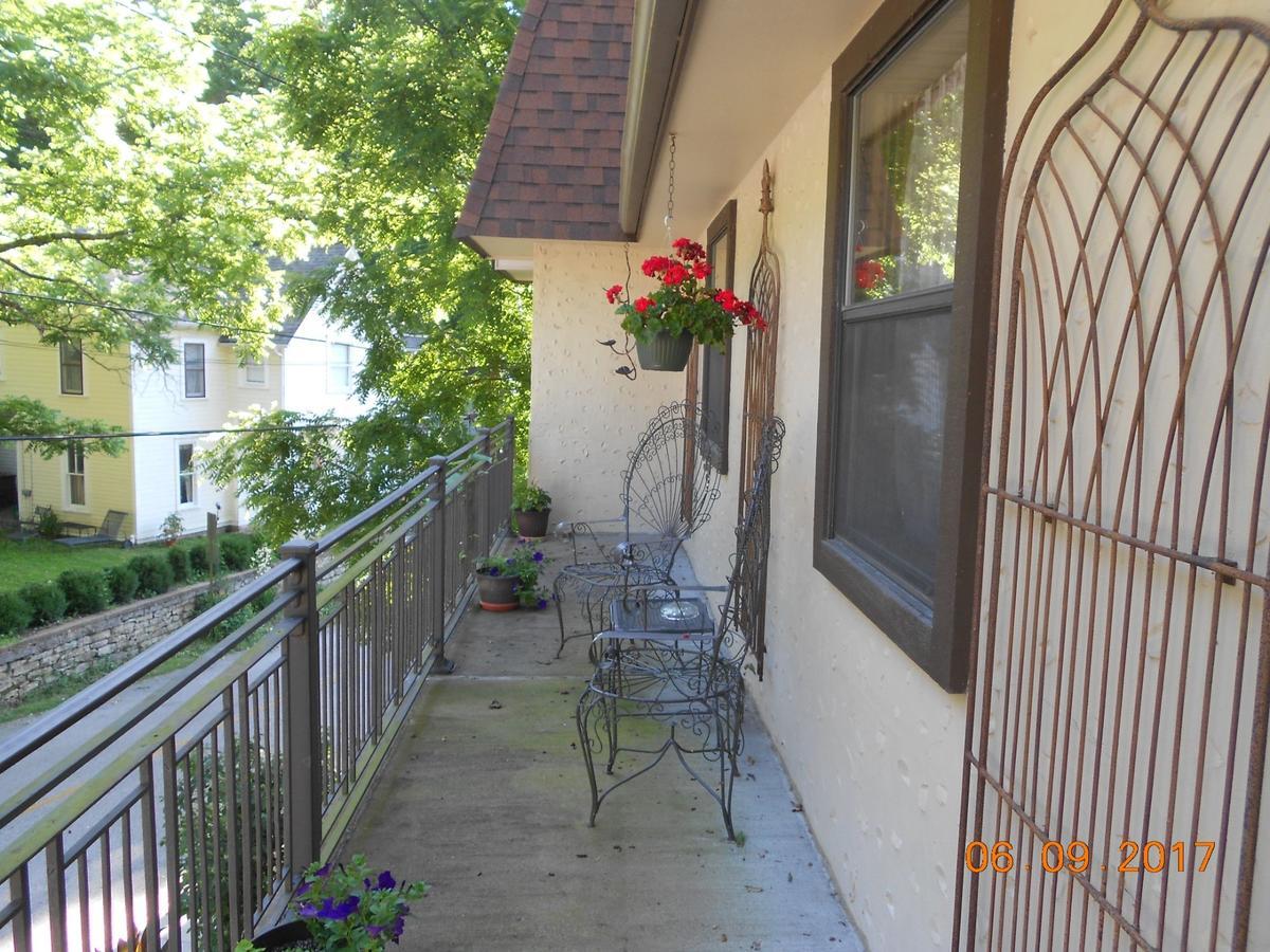 Benton Place Inn Eureka Springs Buitenkant foto